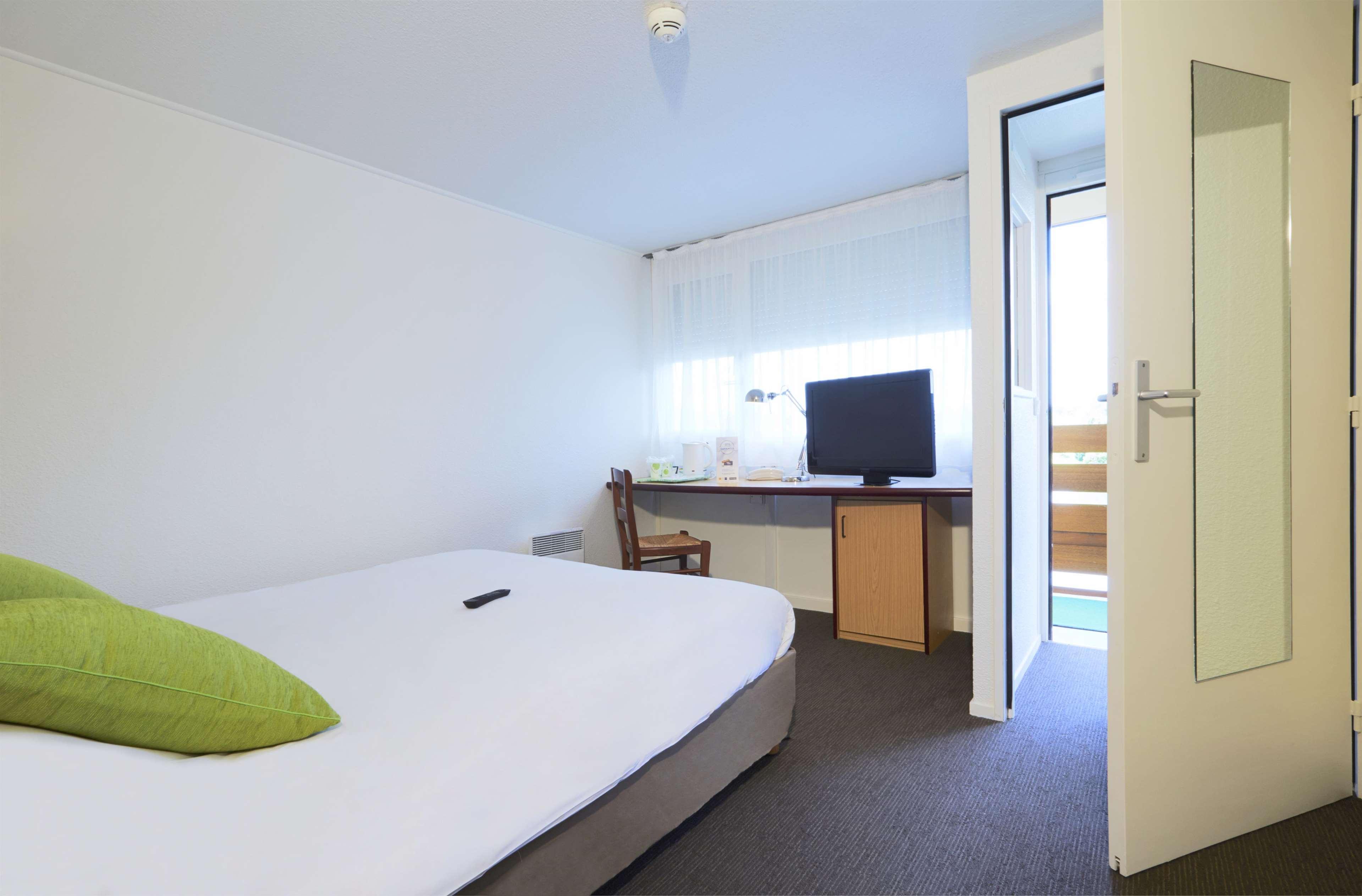 Hotel Campanile Lille - Lomme Zewnętrze zdjęcie